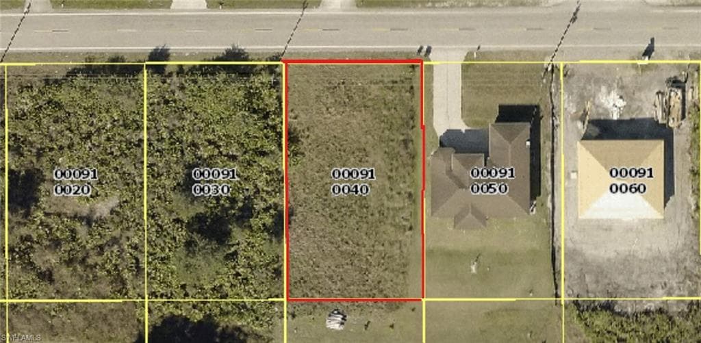 3213 8th ST SW LEHIGH ACRES, FL 33976