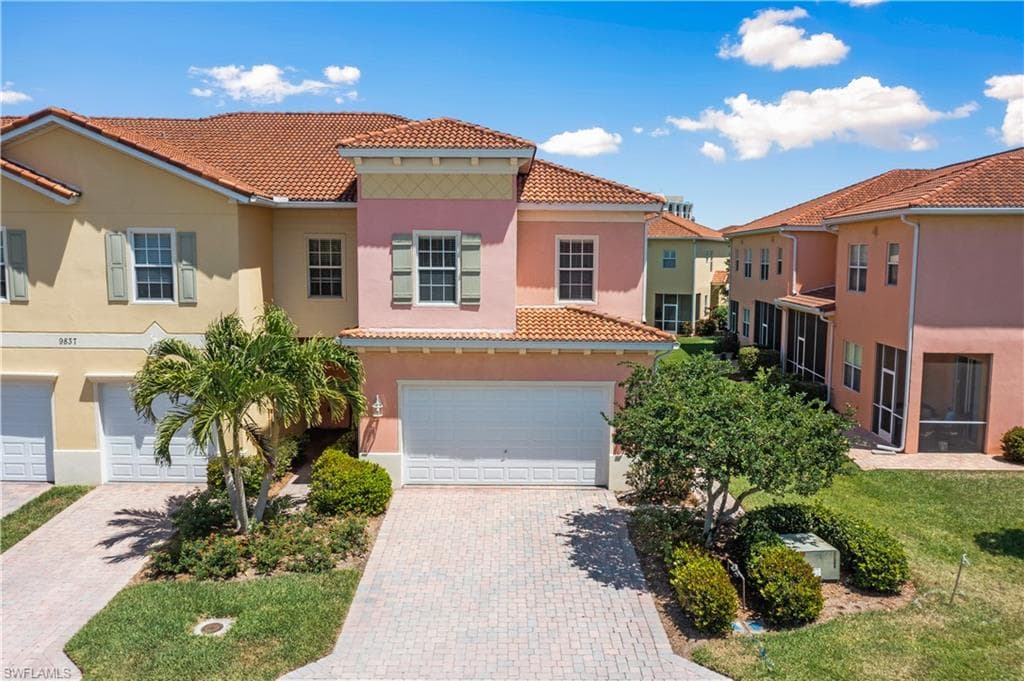 9837 Catena WAY 105 FORT MYERS, FL 33908