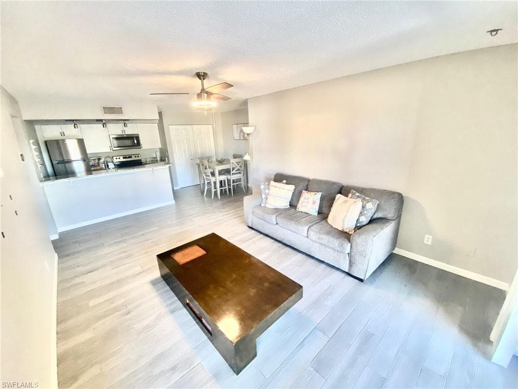 5321 Summerlin RD #12 FORT MYERS, FL 33919