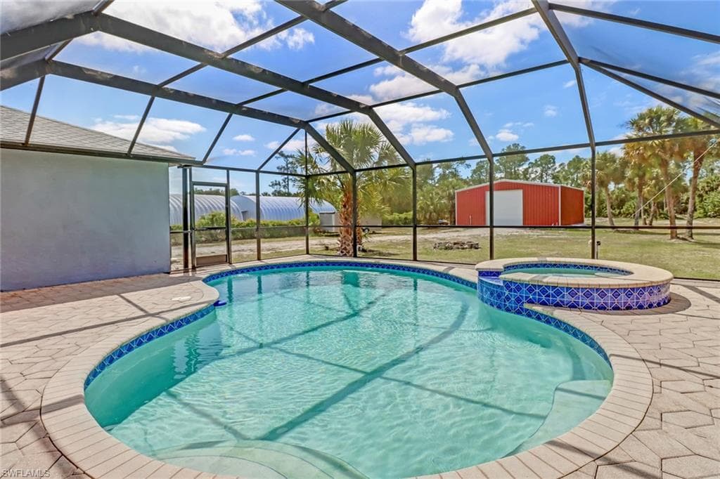 2540 8th AVE SE NAPLES, FL 34117