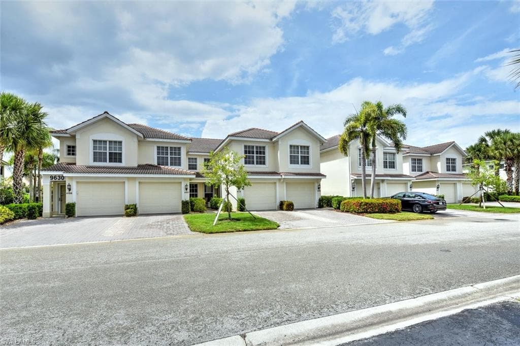 9630 Hemingway LN 4105 FORT MYERS, FL 33913