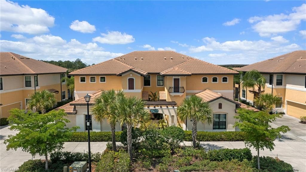 10470 Casella WAY 201 FORT MYERS, FL 33913