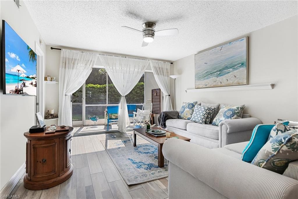 605 Squire CIR 103 NAPLES, FL 34104