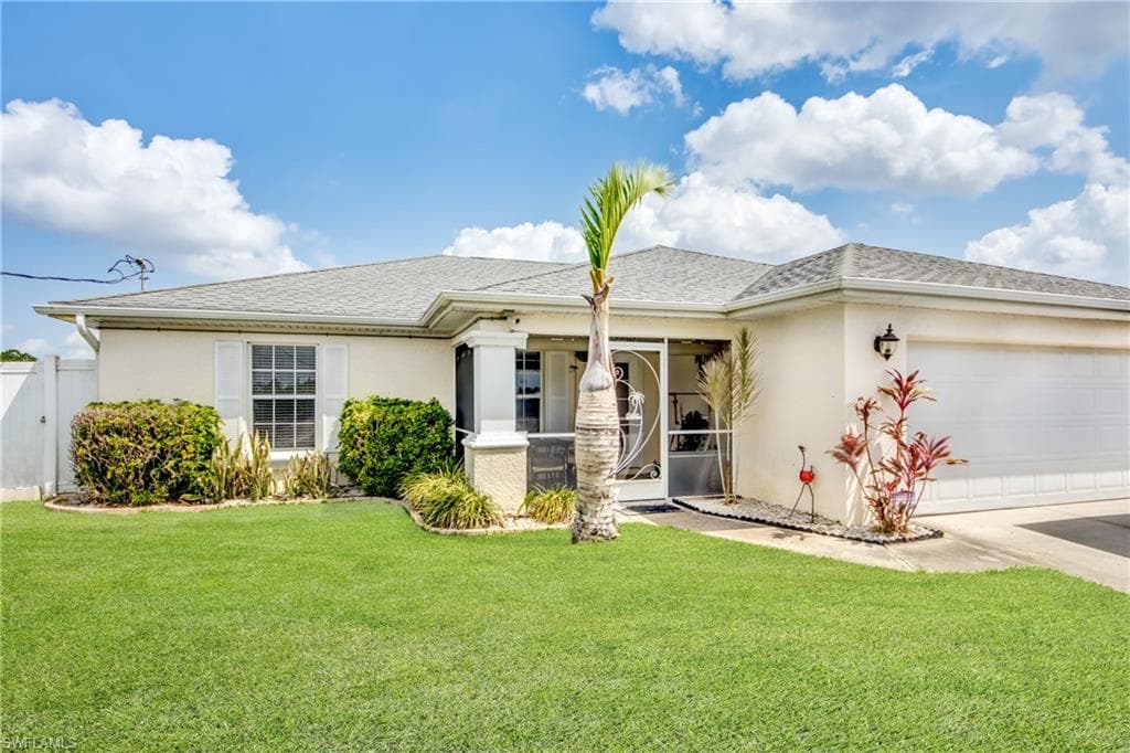 3002 71st ST W LEHIGH ACRES, FL 33971
