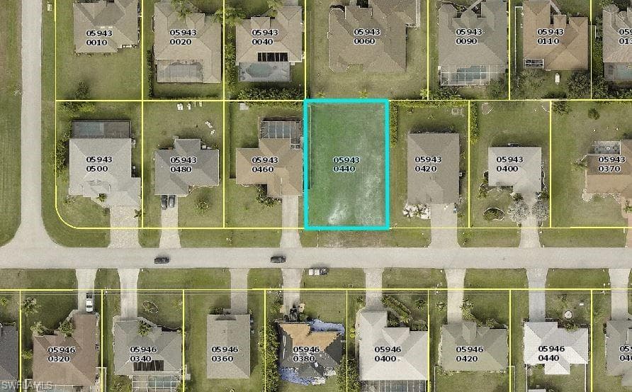 2667 SW 32nd ST CAPE CORAL, FL 33914