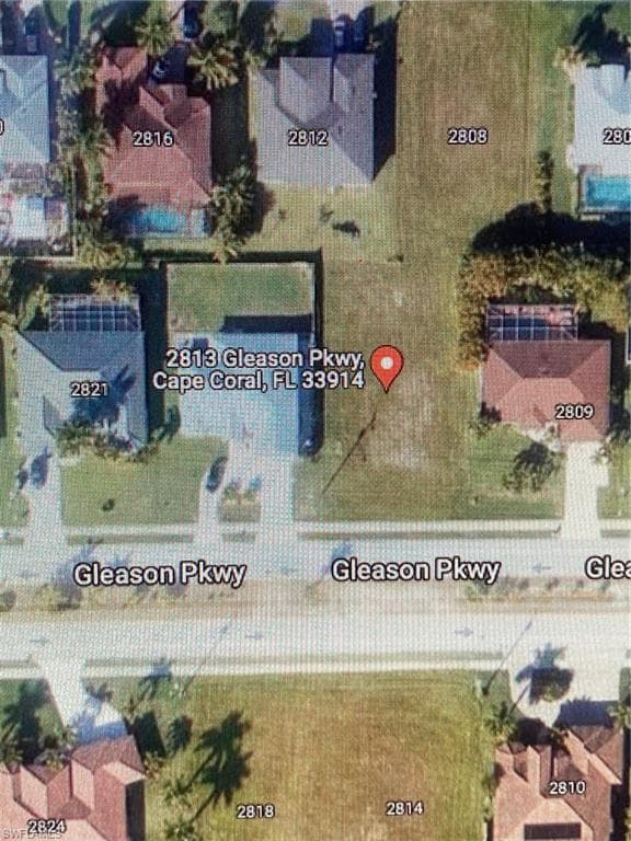 2813 Gleason PKY CAPE CORAL, FL 33914