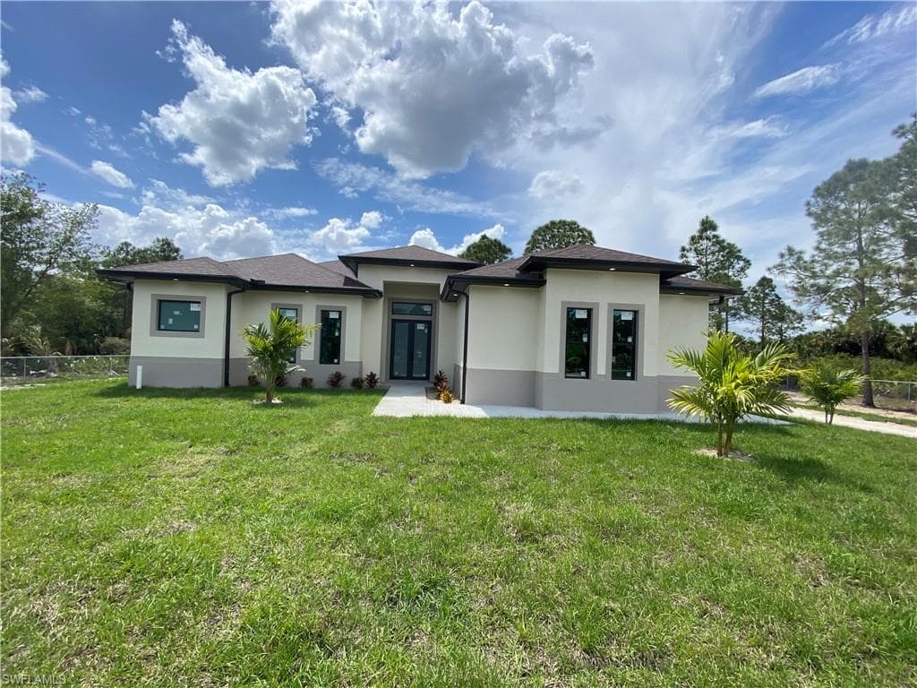 4289 8th ST NE NAPLES, FL 34120