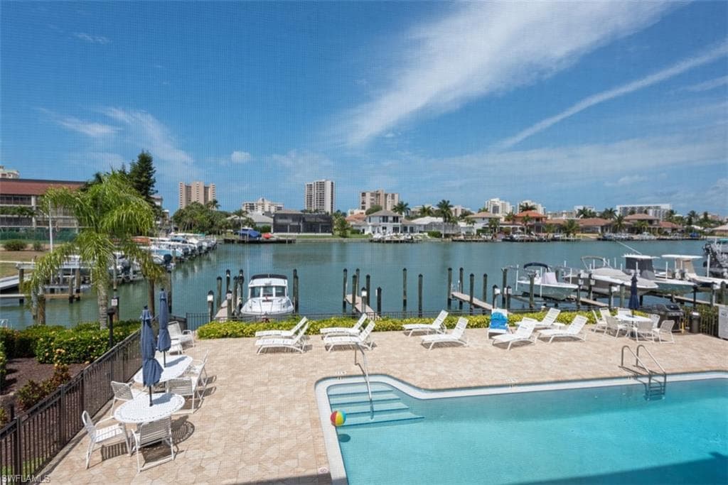 910 Huron CT 202 MARCO ISLAND, FL 34145