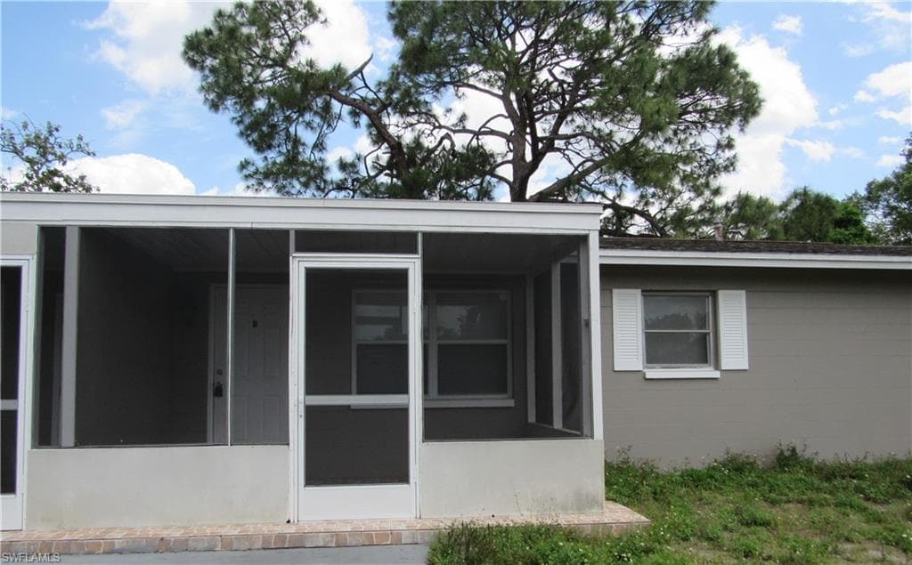 44 Andora ST LEHIGH ACRES, FL 33936