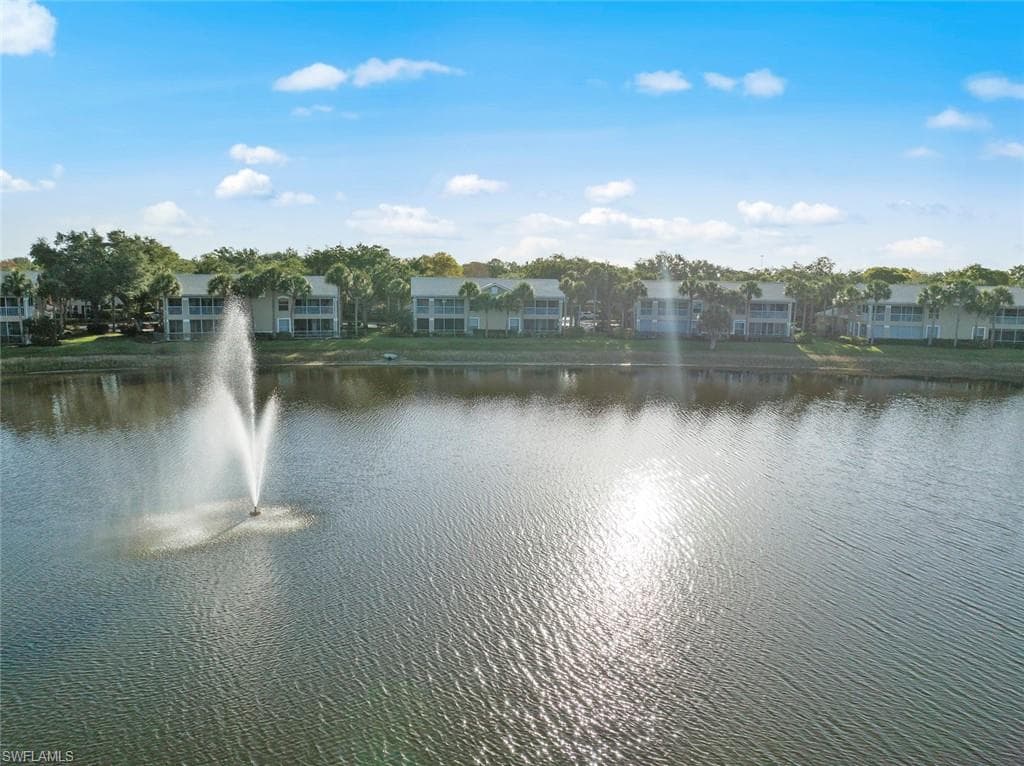 24718 Lakemont Cove LN 201 BONITA SPRINGS, FL 34134