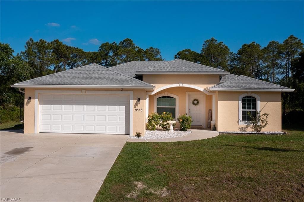 1238 Hollister AVE NORTH PORT, FL 34288