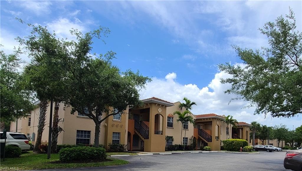4160 Castilla CIR 103 FORT MYERS, FL 33916