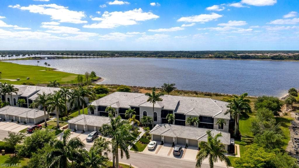 10020 Siesta Bay DR 9021 NAPLES, FL 34120
