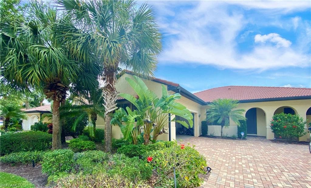 12669 Kentwood AVE FORT MYERS, FL 33913