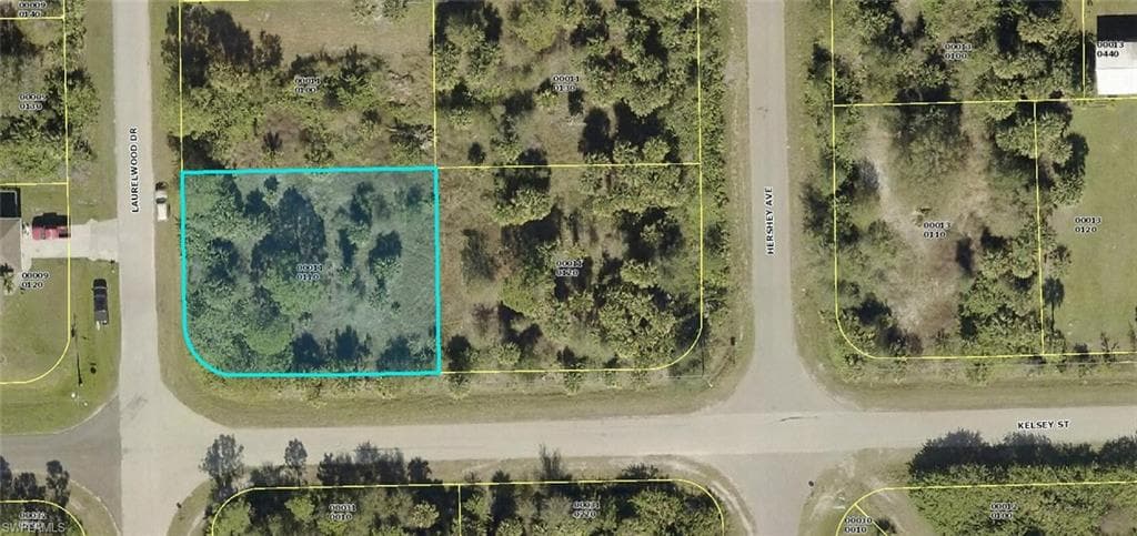 6134 Laurelwood DR FORT MYERS, FL 33905