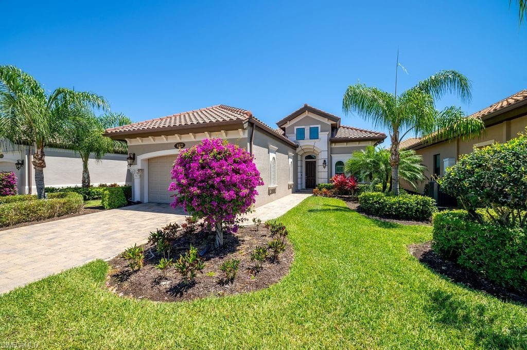 6522 Roma WAY NAPLES, FL 34113