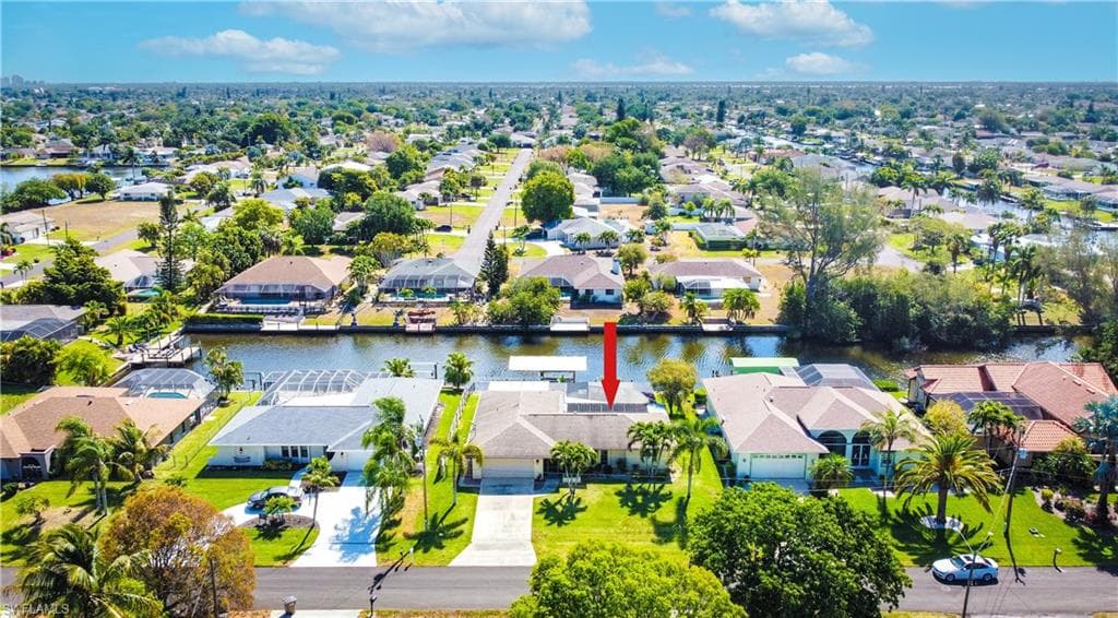 3215 SE 4th PL CAPE CORAL, FL 33904
