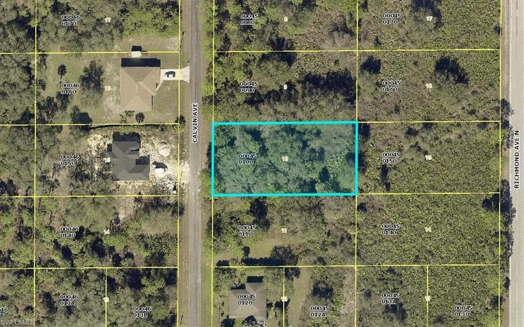 1504 Calvin AVE LEHIGH ACRES, FL 33972