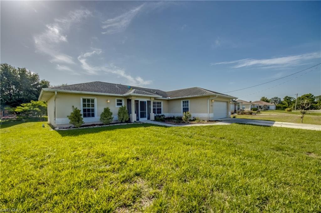 6140 Hester AVE FORT MYERS, FL 33905