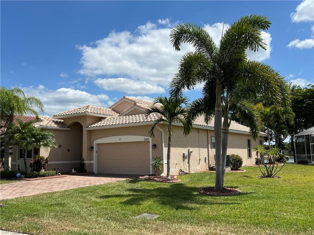 9437 Sun River WAY ESTERO, FL 33928