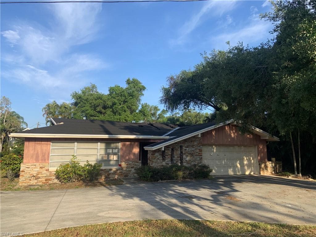 4310 Mcgregor BLVD FORT MYERS, FL 33901