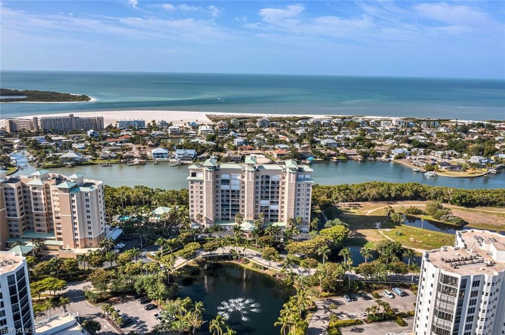 4192 Bay Beach LN 892 FORT MYERS BEACH, FL 33931