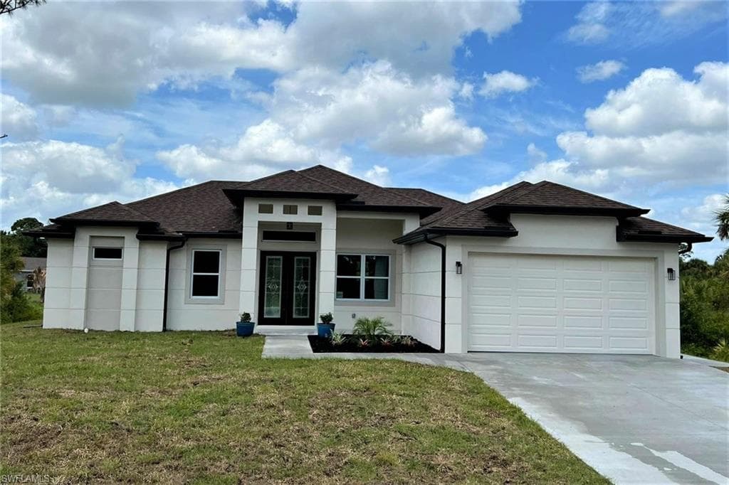 5008 Gunn CIR LABELLE, FL 33935