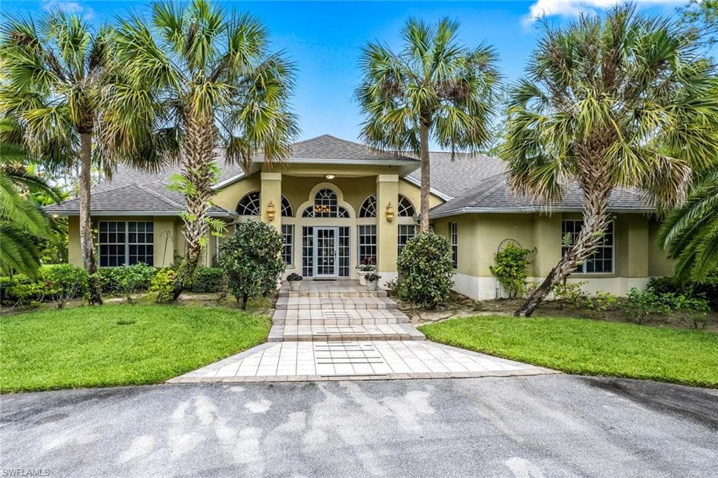 2481 22nd AVE NE NAPLES, FL 34120