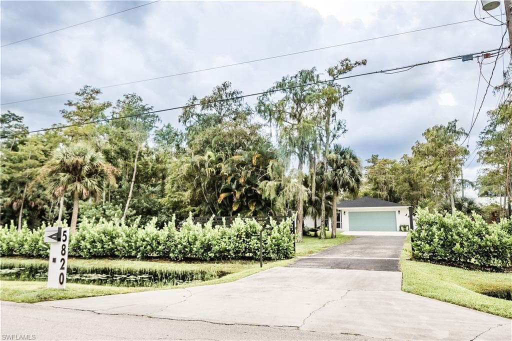 5820 Lancewood WAY NAPLES, FL 34116