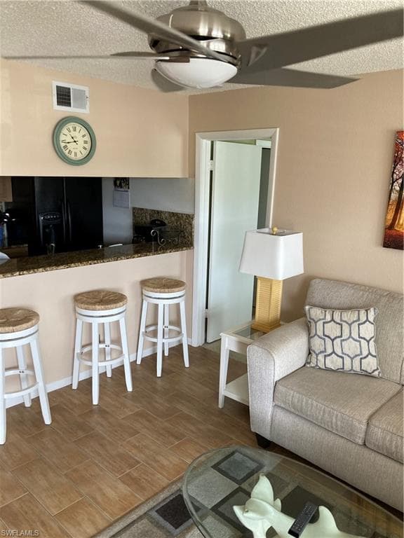 4345 27th CT SW 6-202 NAPLES, FL 34116