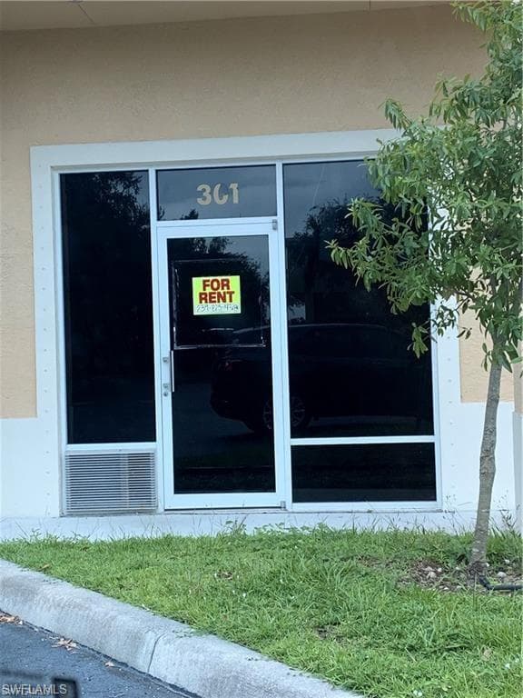 3888 Mannix DR 301 NAPLES, FL 34114