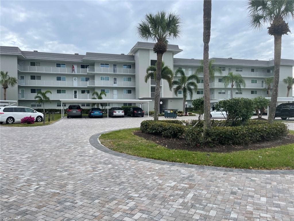 309 Goodlette-Frank RD S 306A NAPLES, FL 34102