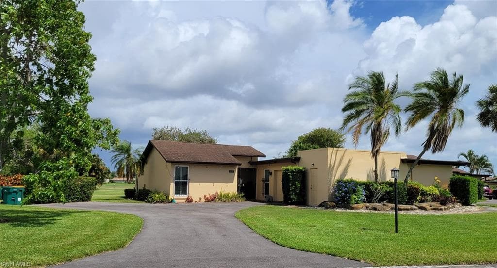 4141 Lakewood BLVD E-1 NAPLES, FL 34112