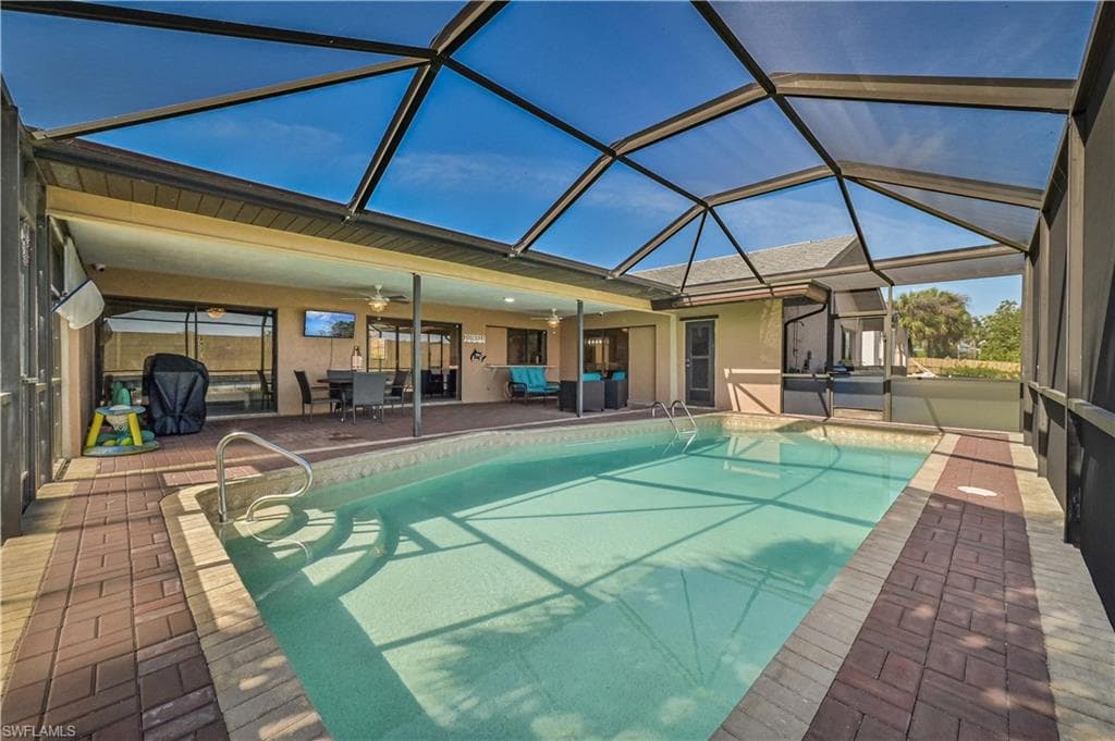 2339 Everest PKY CAPE CORAL, FL 33904