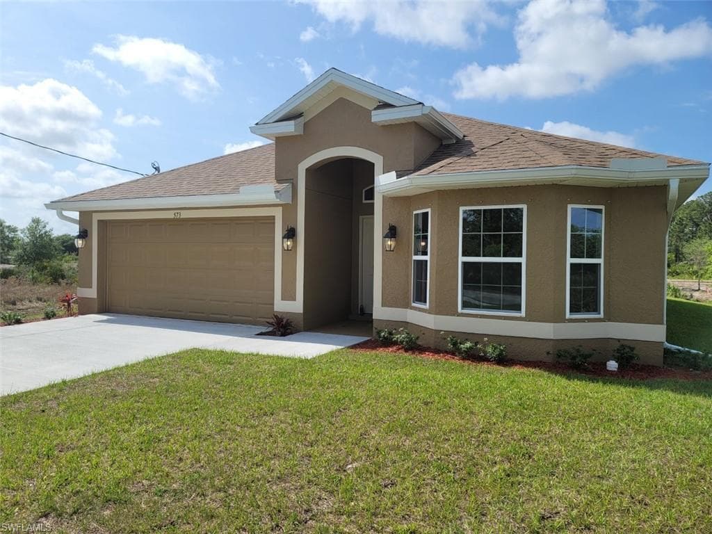 573 Windermere DR LEHIGH ACRES, FL 33972