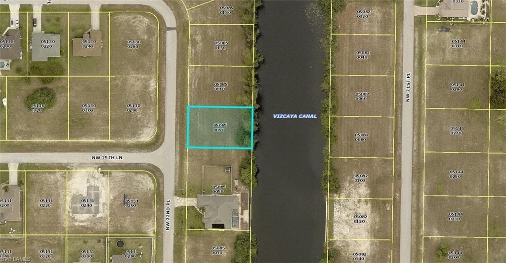 2541 NW 22nd PL CAPE CORAL, FL 33993