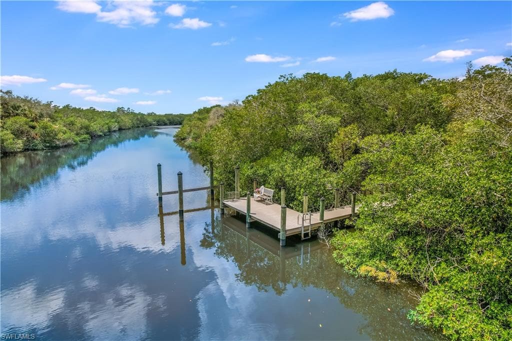 18250 Parkridge CT FORT MYERS, FL 33908