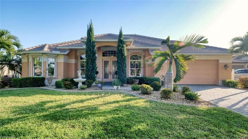 11960 King James CT CAPE CORAL, FL 33991