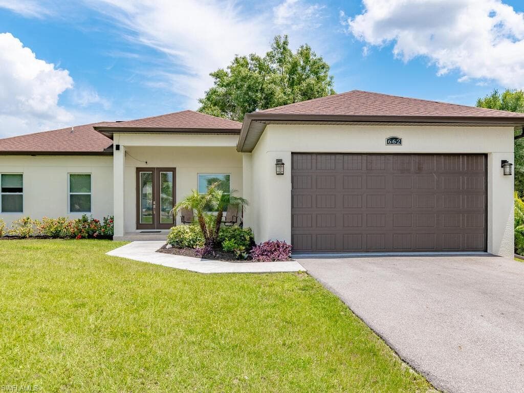 662 20th ST NE NAPLES, FL 34120