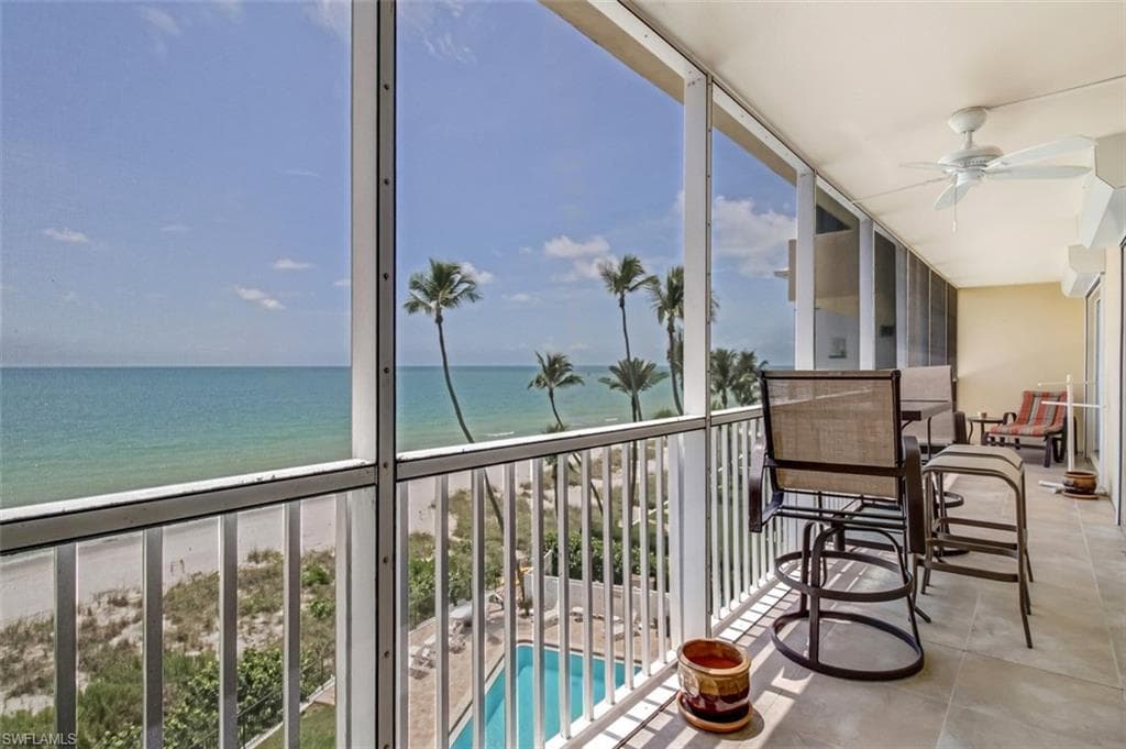 1977 Gulf Shore BLVD N 503 NAPLES, FL 34102