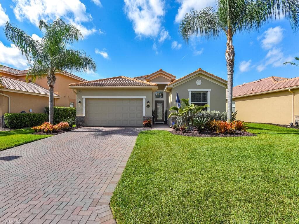 13593 Messino CT ESTERO, FL 33928