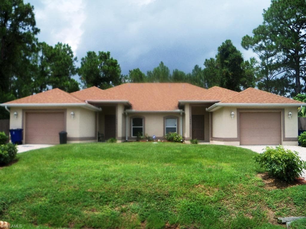 4604 30th ST SW LEHIGH ACRES, FL 33973