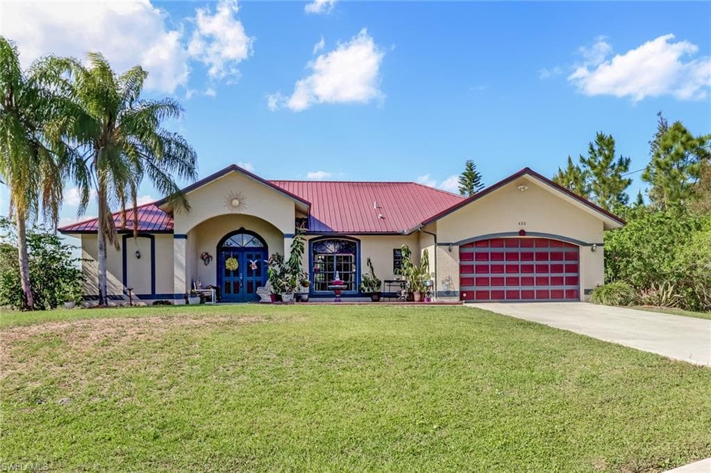 633 Charles Sise ST LEHIGH ACRES, FL 33974
