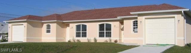 2216 Putter LN LEHIGH ACRES, FL 33973