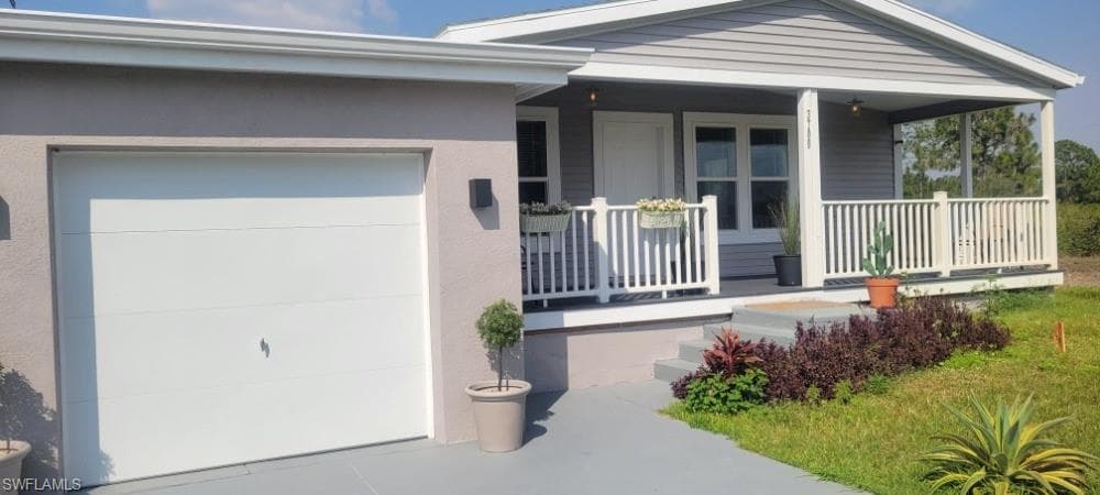 2803 13th ST W LEHIGH ACRES, FL 33971