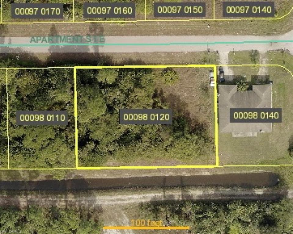 878/880 Apartment ST E LEHIGH ACRES, FL 33974