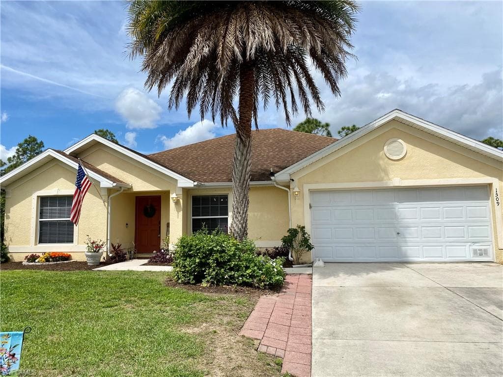 1509 Broadway AVE LEHIGH ACRES, FL 33972