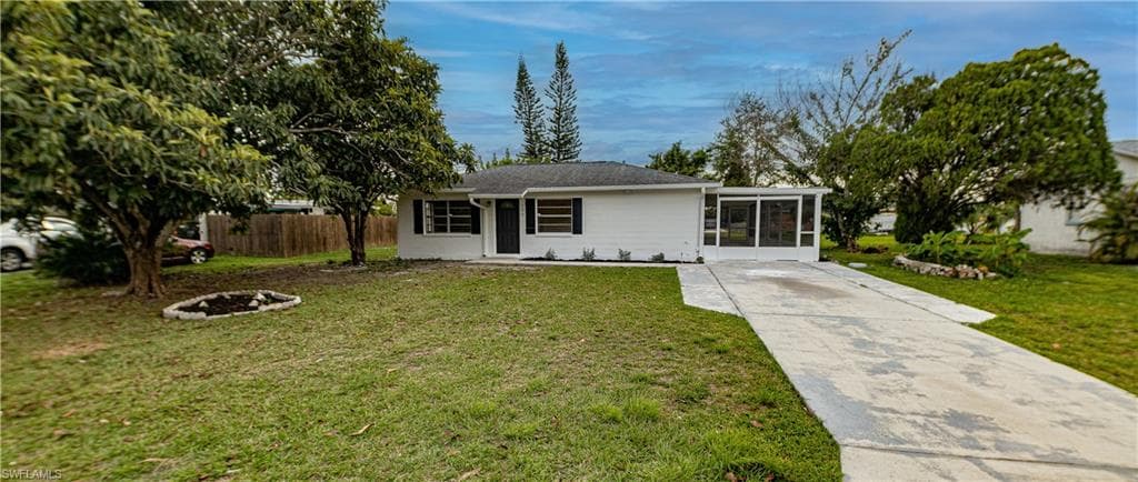 209 Purdue ST LEHIGH ACRES, FL 33936