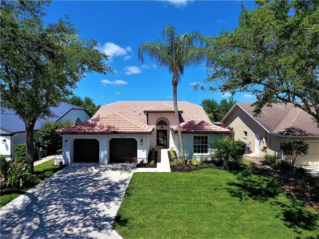 10975 Fieldfair DR NAPLES, FL 34119