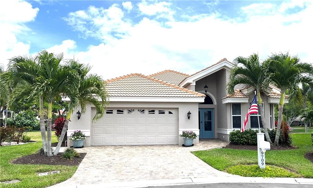 9709 Keel CT FORT MYERS, FL 33919